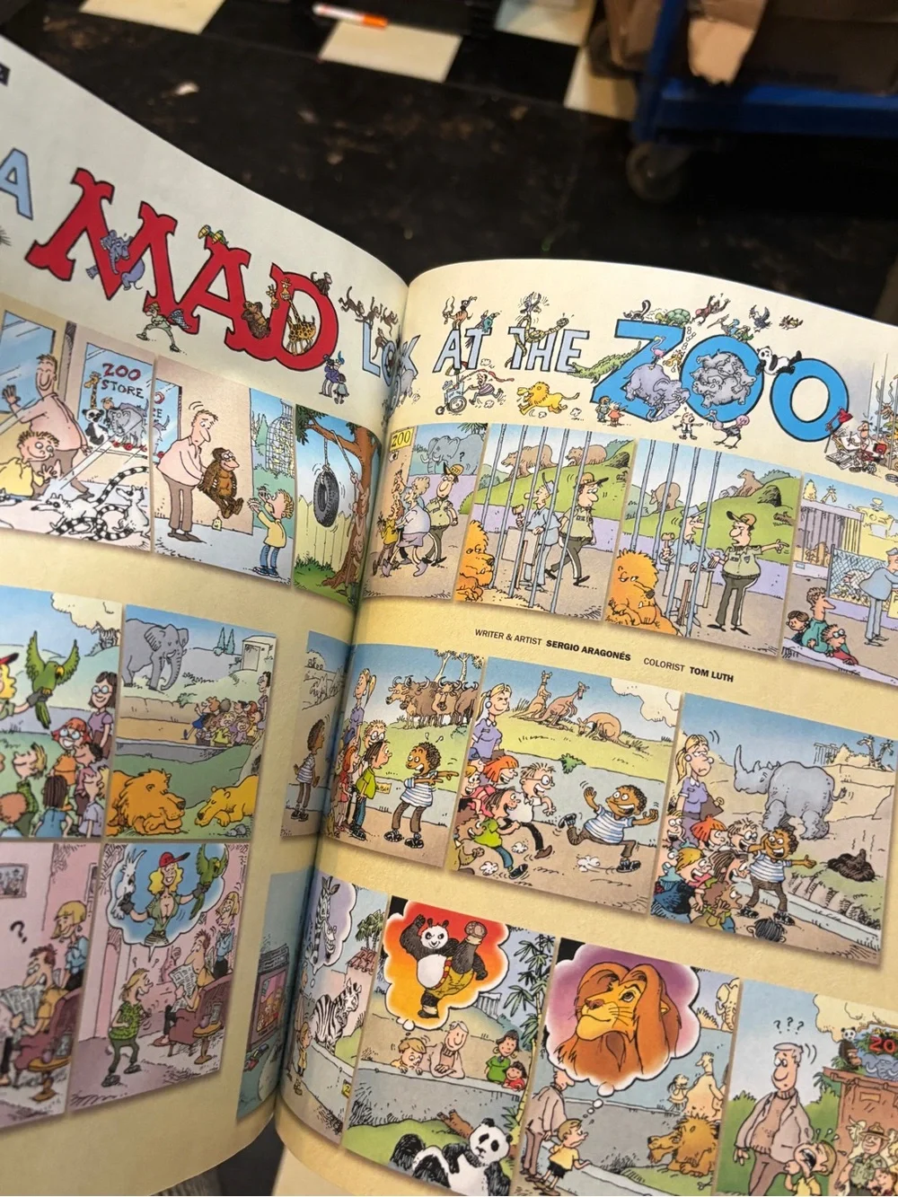 Mad Magazine Fixes Cats Special Collector's Edition - Colorful Cat Cover new